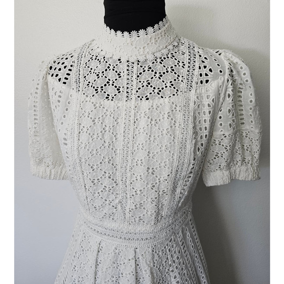 MINT *Lady Ribbon* Women's White Fit and Flare Eyelet Mini Dress S - Picture 3 of 10